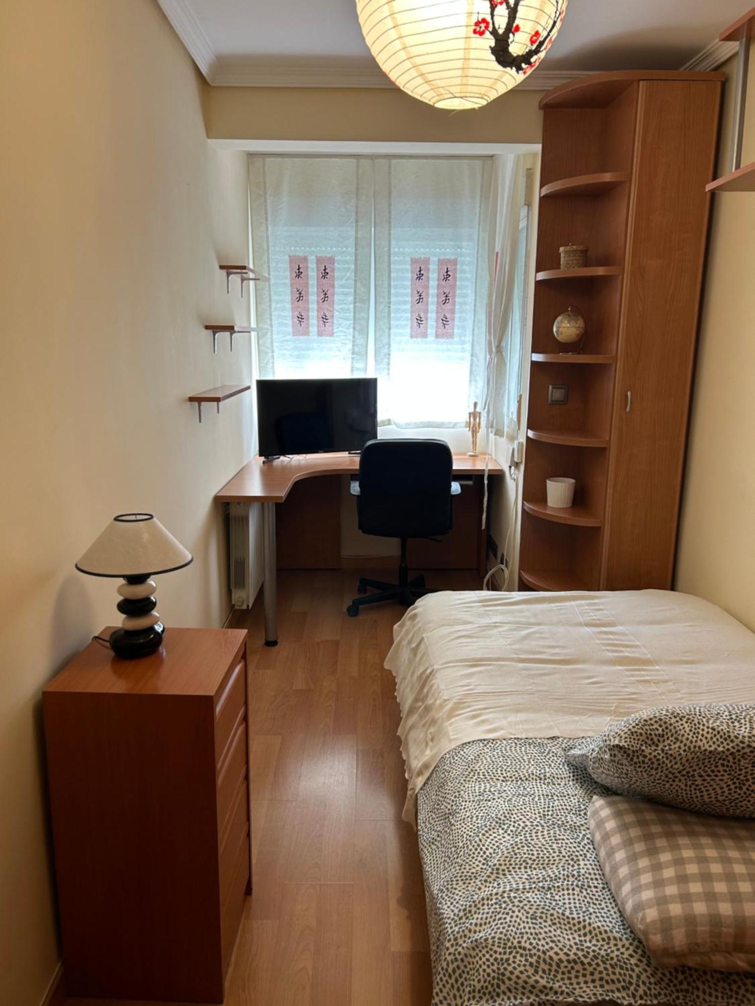 Comoda Habitacion Individual มาดริด ภายนอก รูปภาพ